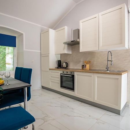 Studio apartment Jemi Pola Esterno foto