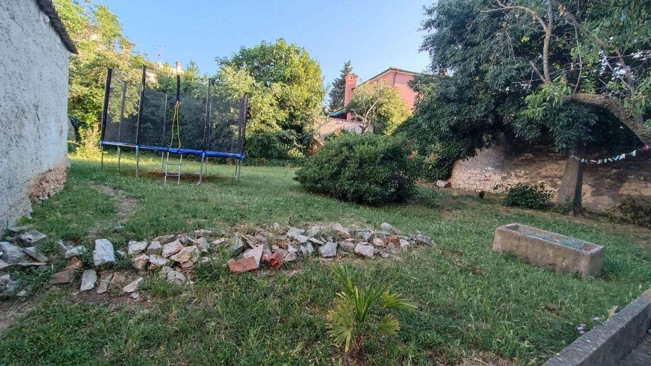 Studio apartment Jemi Pola Esterno foto