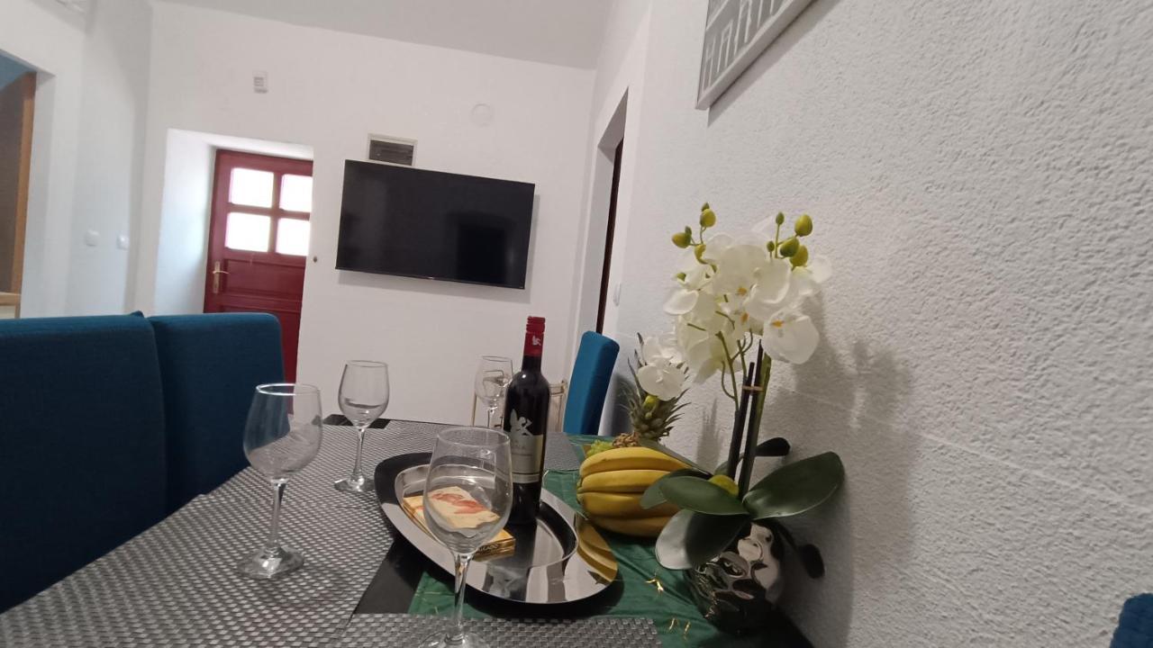 Studio apartment Jemi Pola Esterno foto