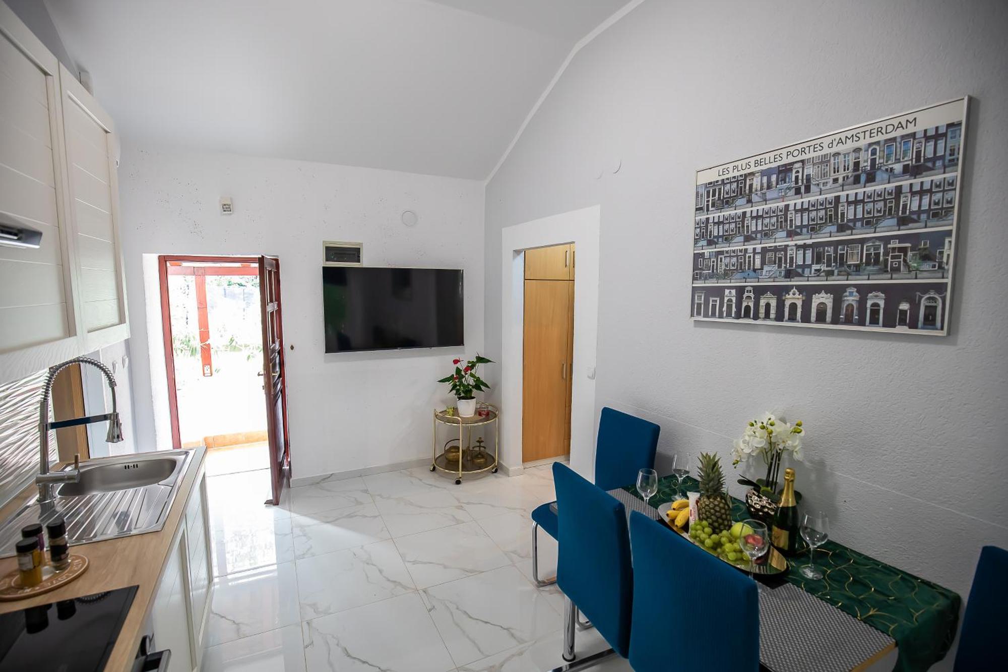Studio apartment Jemi Pola Esterno foto